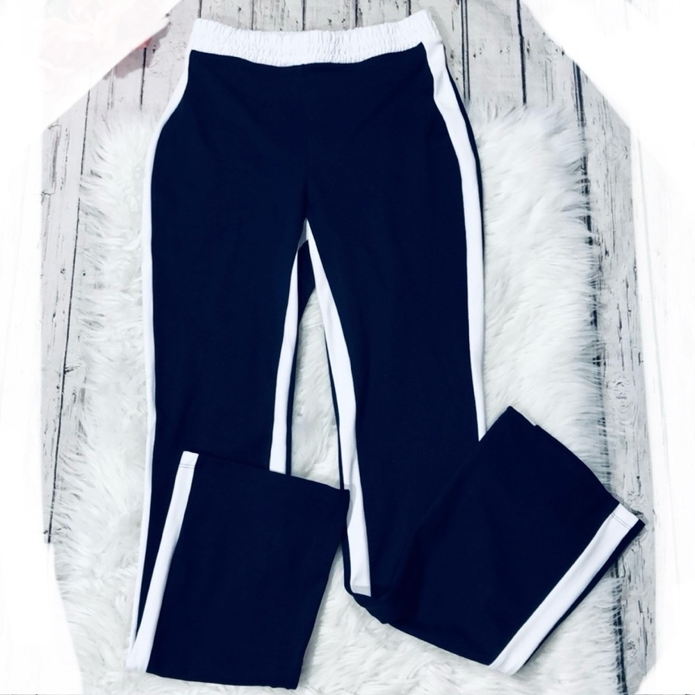 Carbon 38 xs wide leg track pants navy with white stripe - Picture 3 of 4